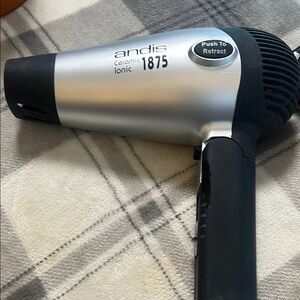 Andis Ceramic Ionic 1875 Hair Dryer - Black and Silver